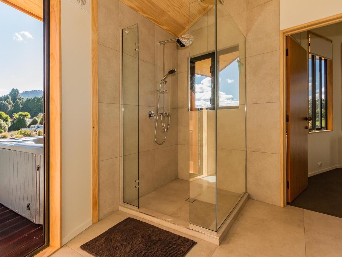 Heavenly Spa Views - Ohakune Holiday Home Exterior photo